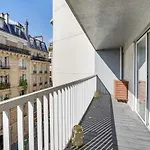 Luxury Apartment Near Eiffel Tower