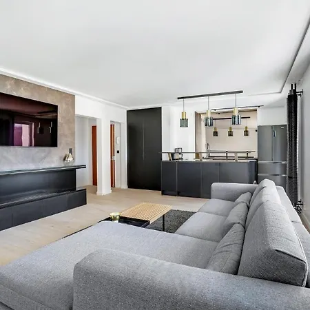 Luxury Near Eiffel Tower * Paris